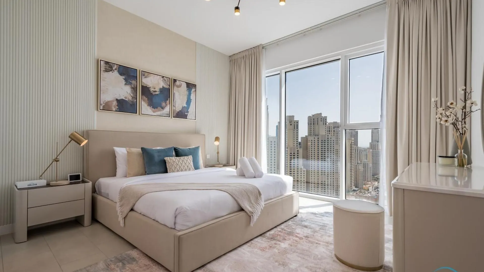 Elegant 2Br Apartment In La Vie, Jbr By Deluxe Holiday Homes Dubái