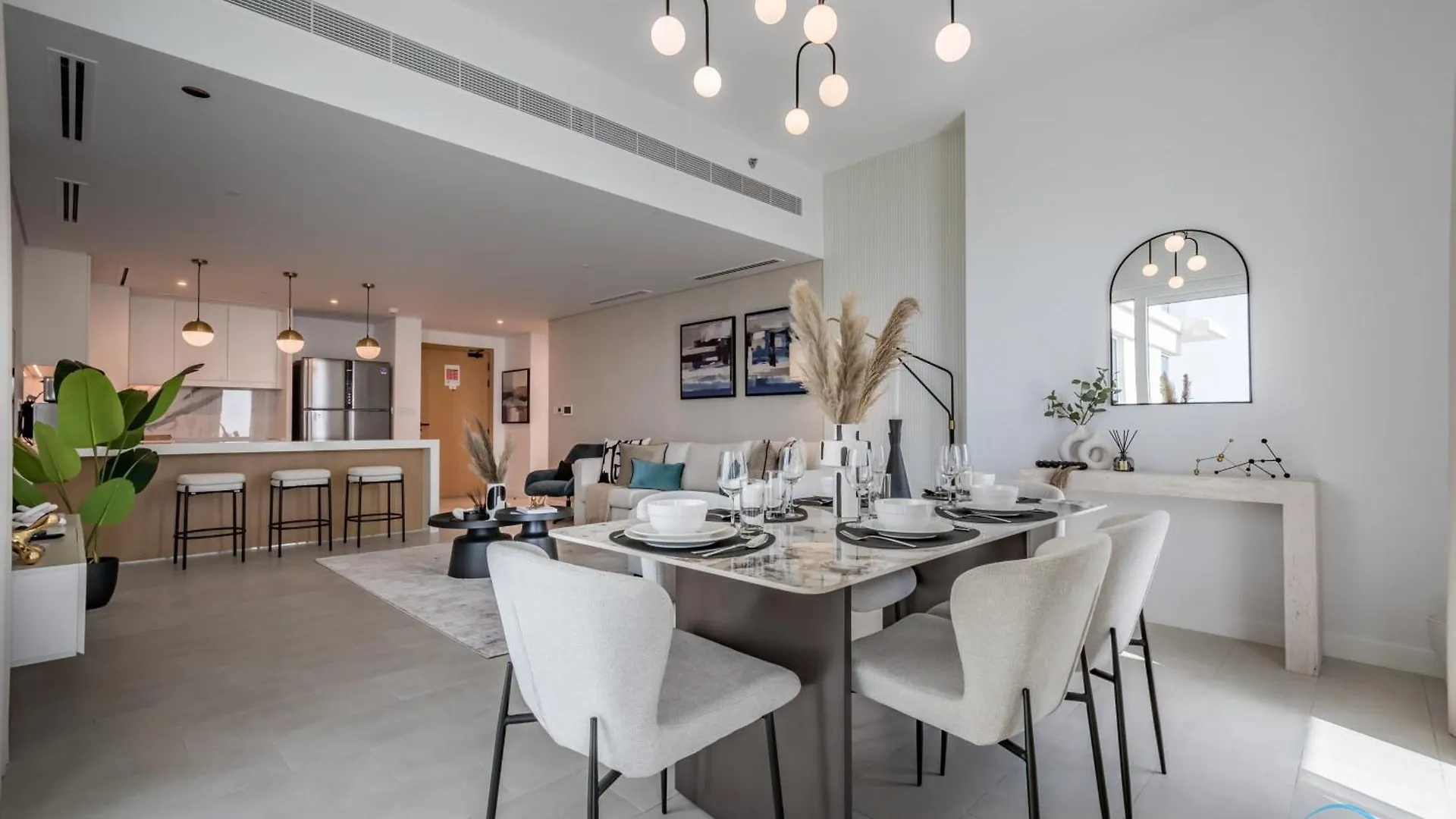 Elegant 2Br Apartment In La Vie, Jbr By Deluxe Holiday Homes Dubái