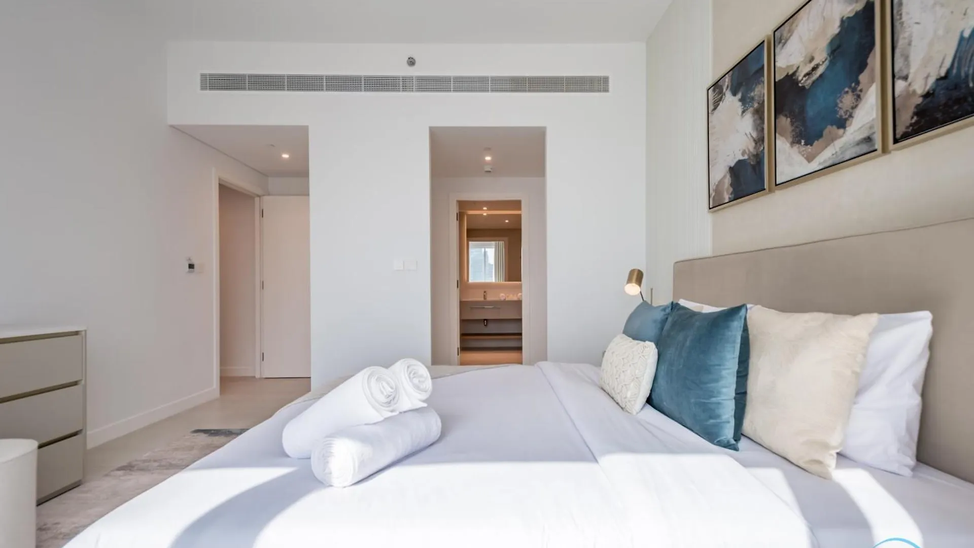 Elegant 2Br Apartment In La Vie, Jbr By Deluxe Holiday Homes Dubaj